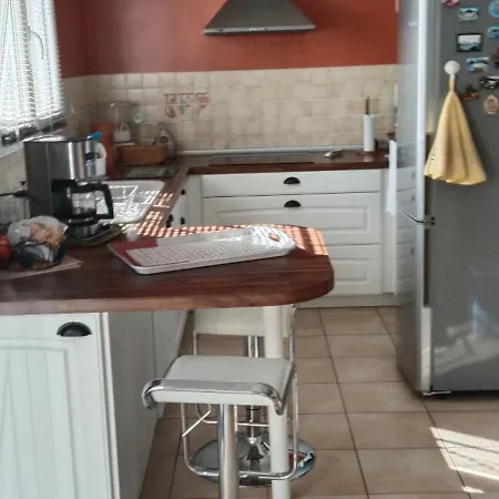 Holiday home Maison Agreable Dans Le Blayais