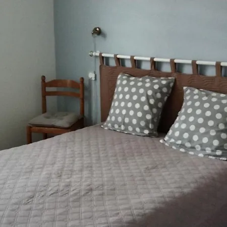 Holiday home Maison Agreable Dans Le Blayais Cezac (Gironde)